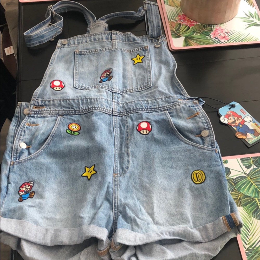 Levi’s Super Mario Collection Overalls